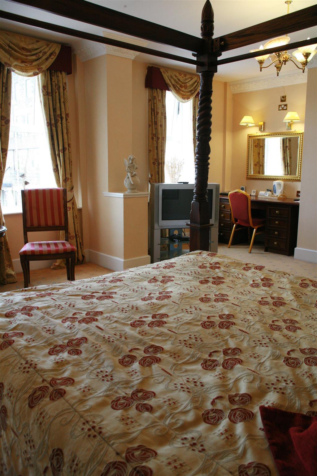 The Imperial Hotel Fort William Room photo